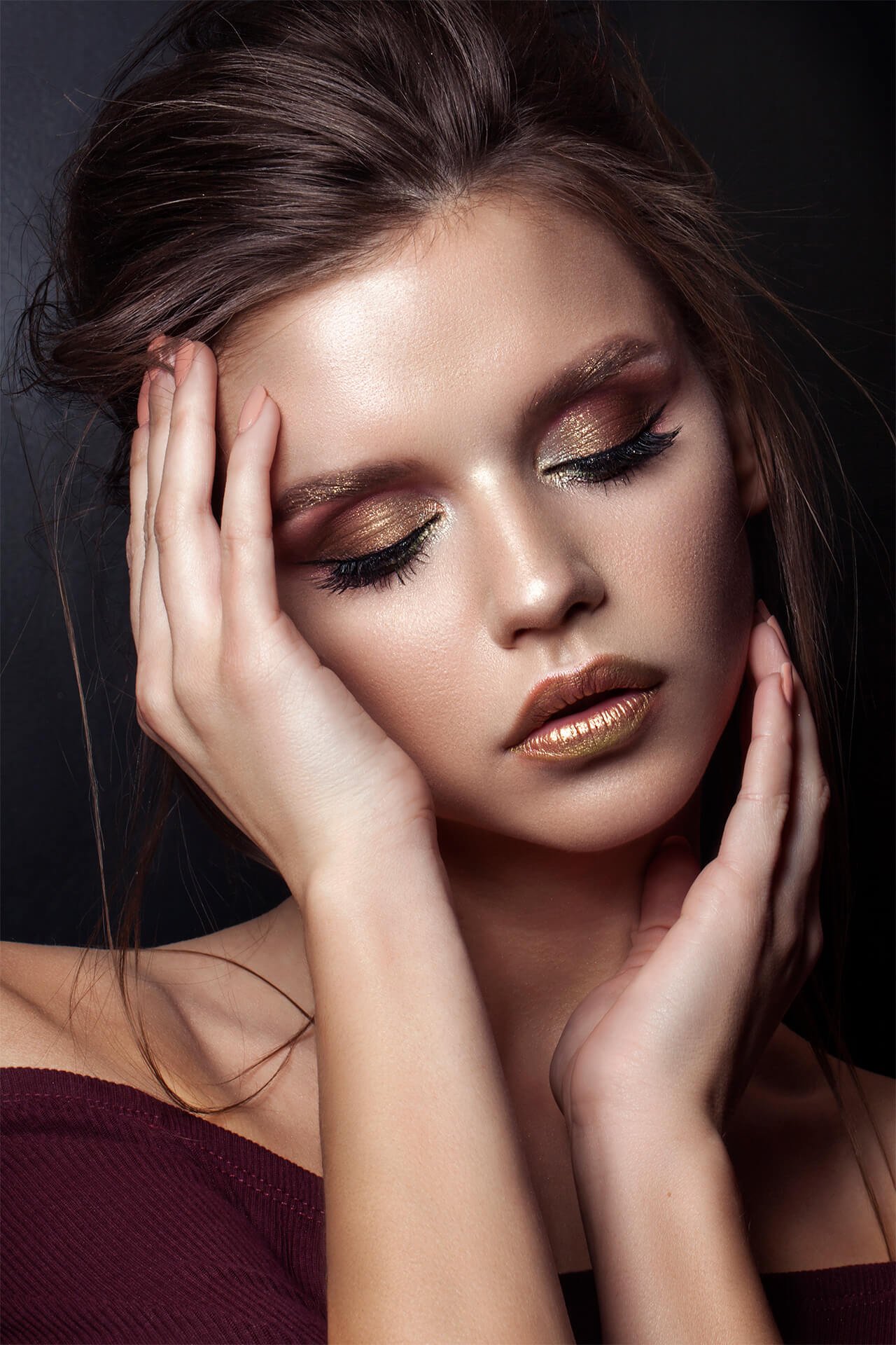 Volume eyelash extensions on model – Lash services in Bothell WA