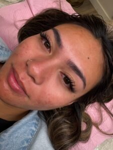 Before-and-after eyebrow shaping at LashLuv Beauty Bar in Bothell, WA